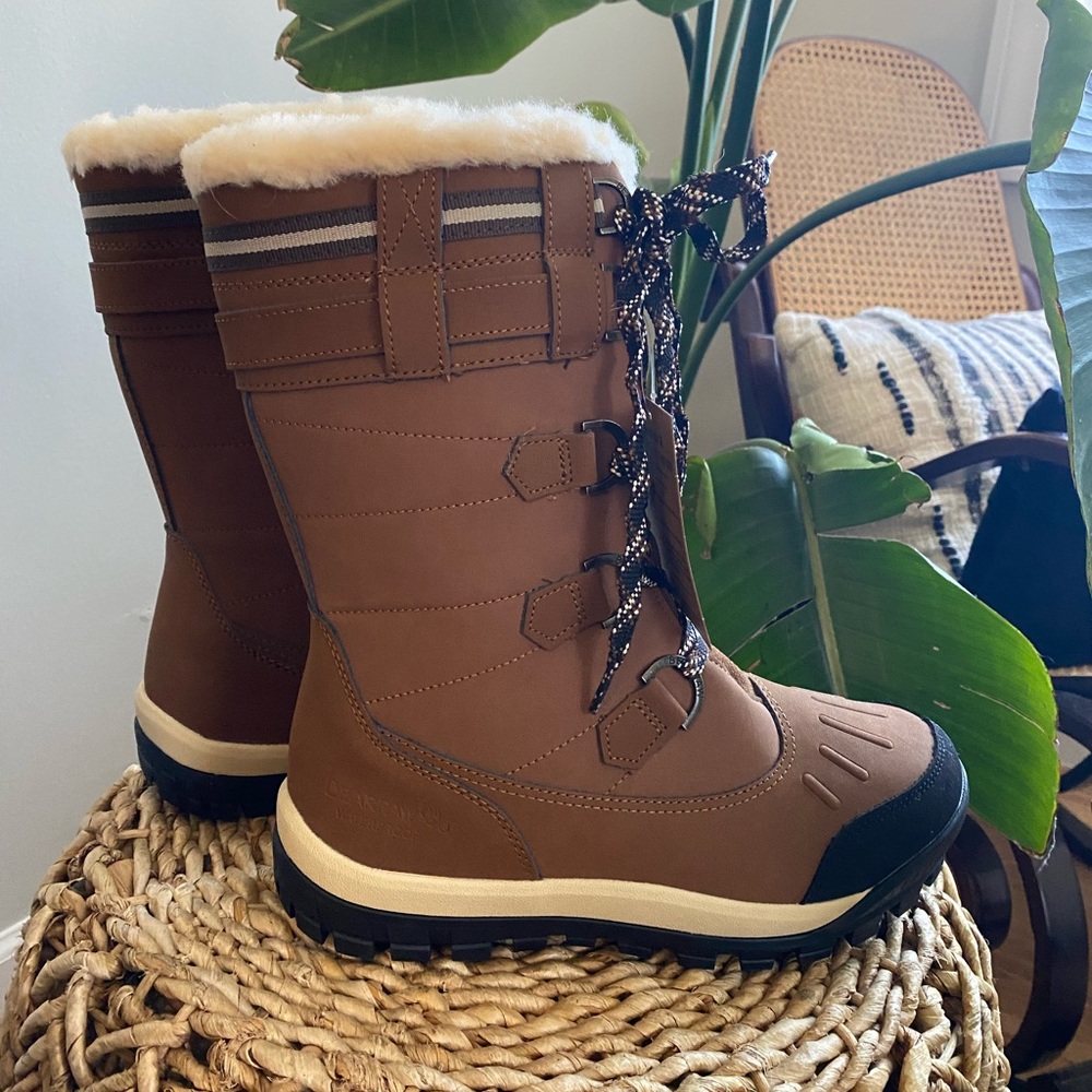 BearPaw Desdemona Women’s Waterproof Boots